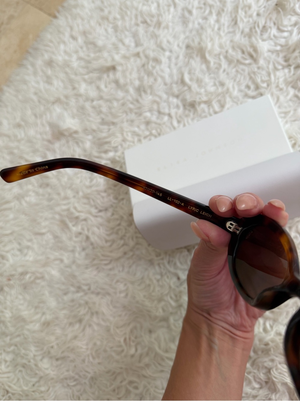 Elisa Johnson Tortoiseshell Oval Sunglasses in Brown - Picture 4 of 11